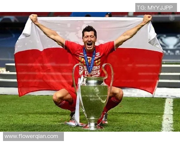 足球明星真言揭秘：那些敢于直言的球场英雄们的真实故事