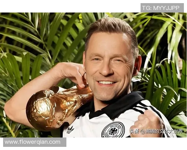 足球明星进球后欢庆动作大盘点展现激情与风采的瞬间